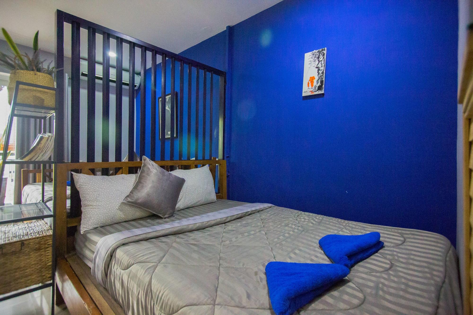 The Artist Residence Phnom Penh Exterior photo